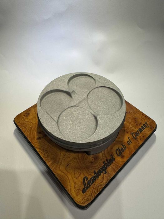 Model de colectie piston Lamborghini