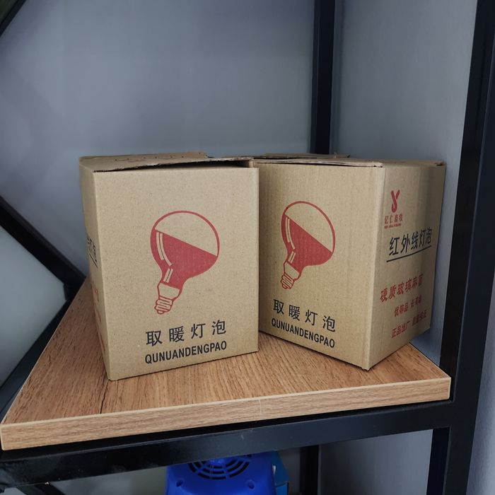 В наличии инфракрасные лампы для обогрева цыплят, курятника Китай