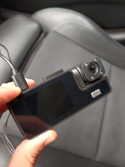 Camera auto full HD 1080 HP + card memorie