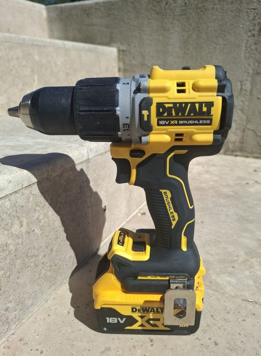 Autofiletantă DeWalt dcd 805
