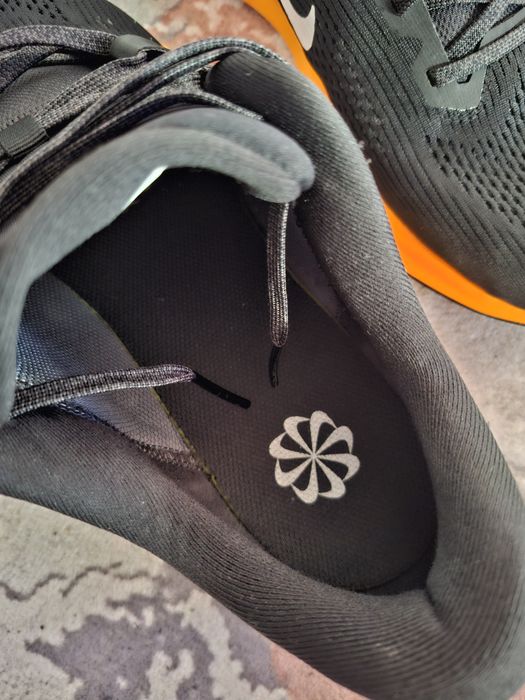 Adidasi Nike masura 46