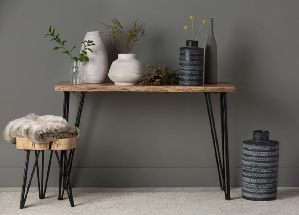 Рафтове Помощни маси антре коридор масивно дърво