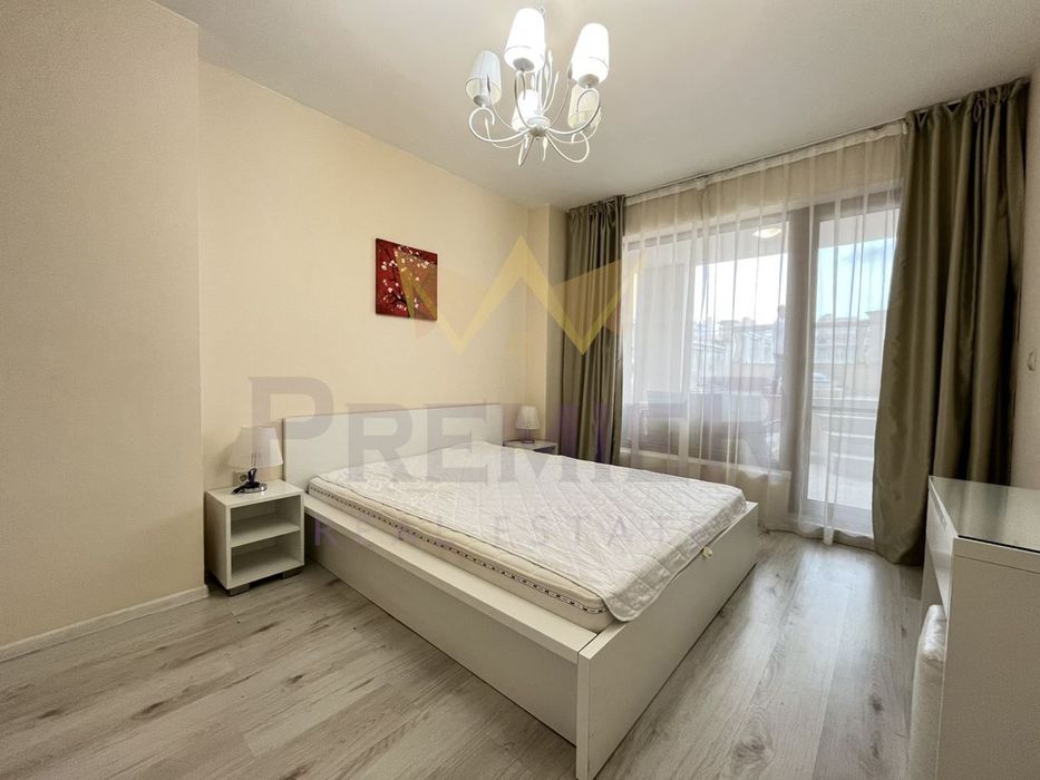 Дава се под наем Тристаен апартамент в Варна, Аспарухово - 115 кв.м за 797.64 € - Снимка #4