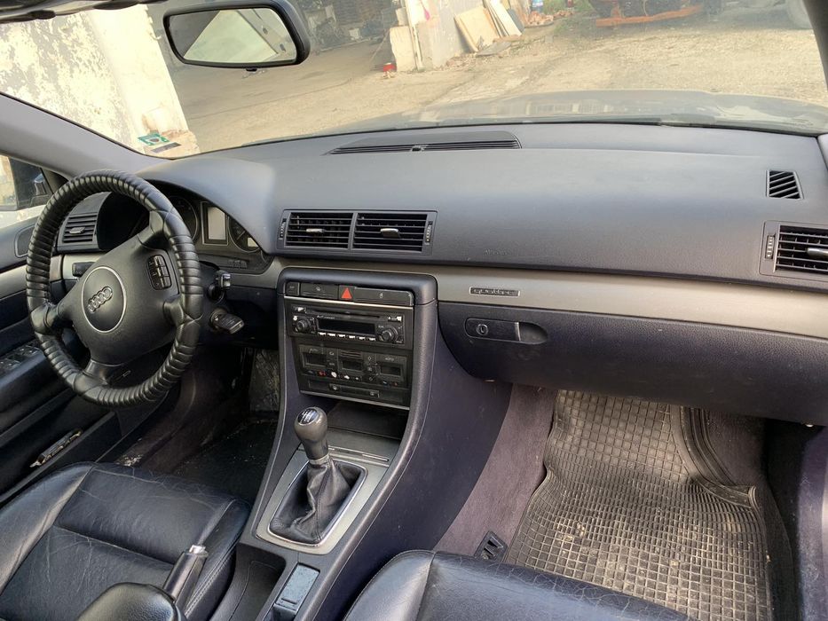 Ауди А4  Б6 2.5 тди куатро 2004 год