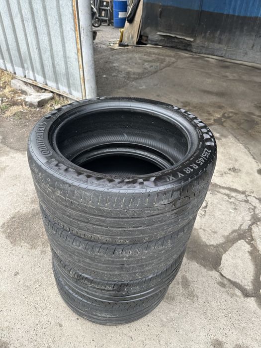 Продам резину бу 245/45/18