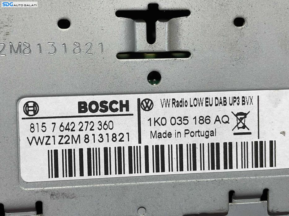 Unitate Radio CD Player RCD 310 Volkswagen Caddy 2010 - 2015 Cod 1K0035186AN [L3087]