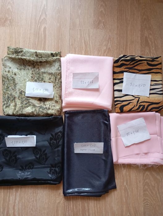 Продам ткани 1000 тг.