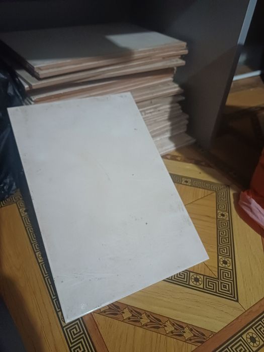 Продается кафель