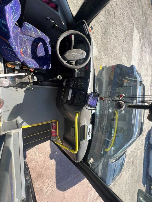 Vand Auto-buz Iribius
