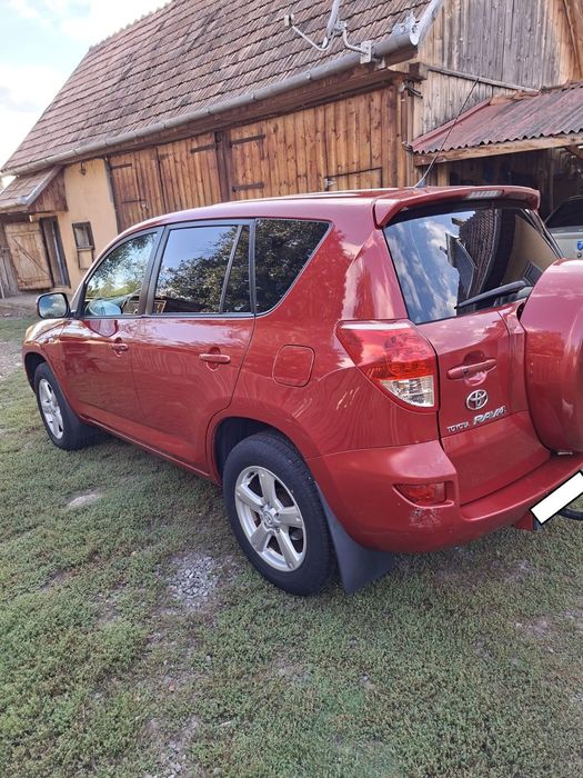 Vând Toyota rav 4 an 2010