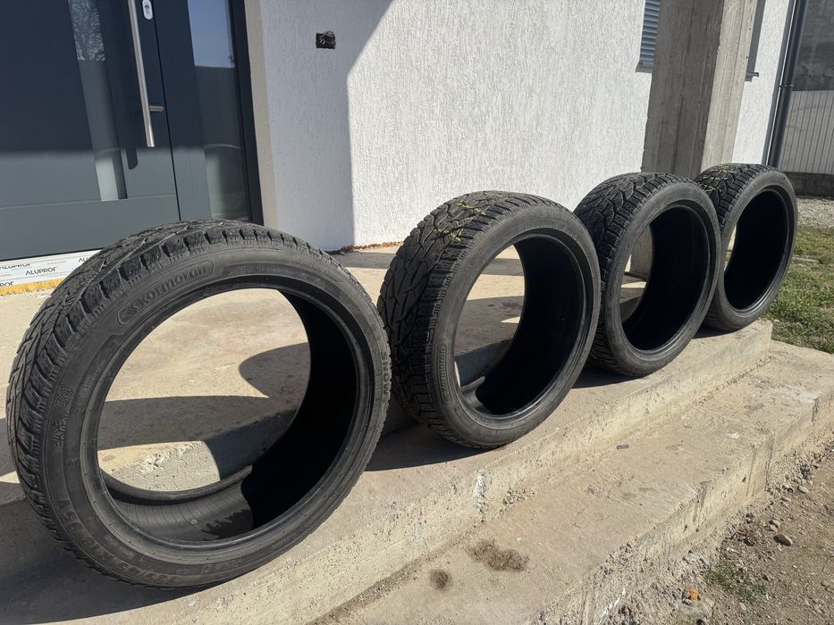 Cauciucuri iarna 225 45 r18