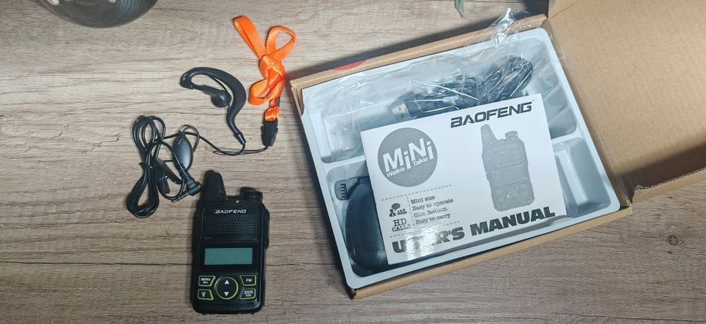 Baofeng Mini - nou, la cutie