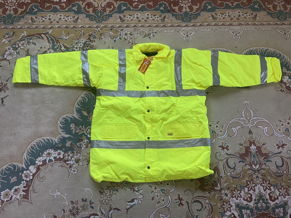 Продаётся новая зимняя спецодежда!