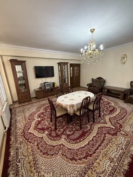 Magic city oldida 2 xonali uy ijaraga beriladi