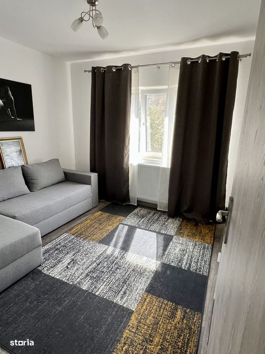 OFERTĂ - Apartament cu 3 camere, renovat, mobilat și utilat - Micalaca