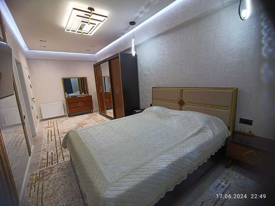 4х комнатная с новым ремонтом и сауной