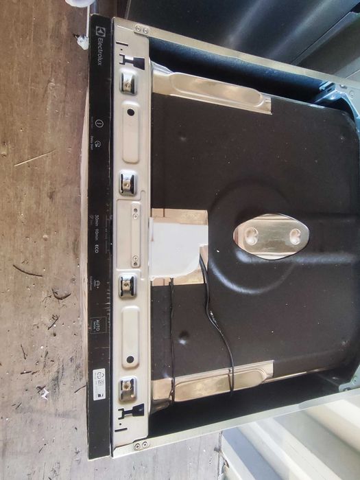 Посудомоечная машина Electrolux 60 см.