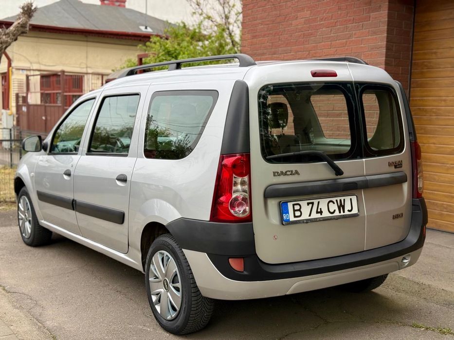 Dacia Logan MCV 1.5 dci 75 cp Laureate