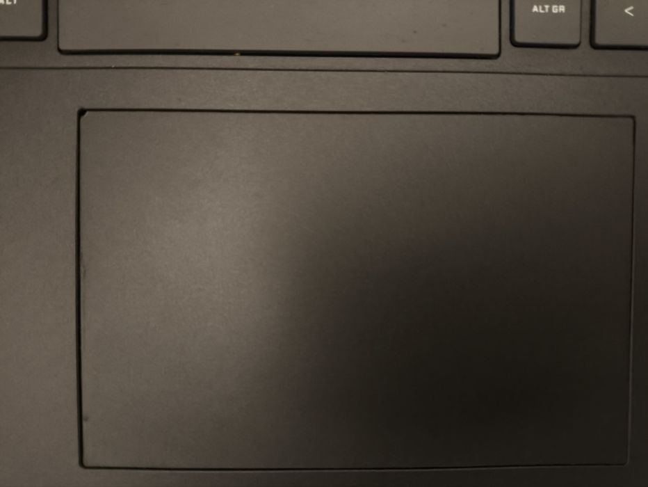 HP Victus 16-R0035NT 7P6L3EA