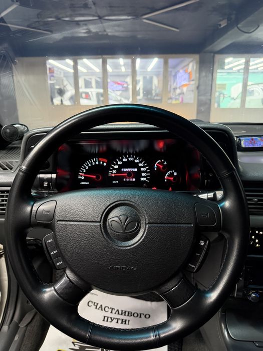 Nexia 1 sotiladi  sons tramblyor