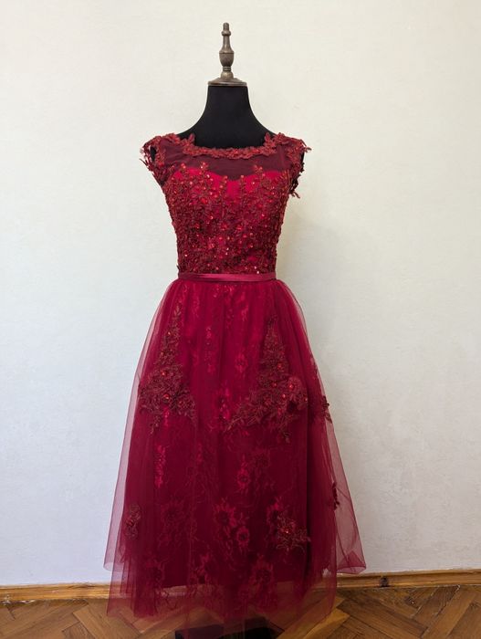 Продам вечернее платье. Новое