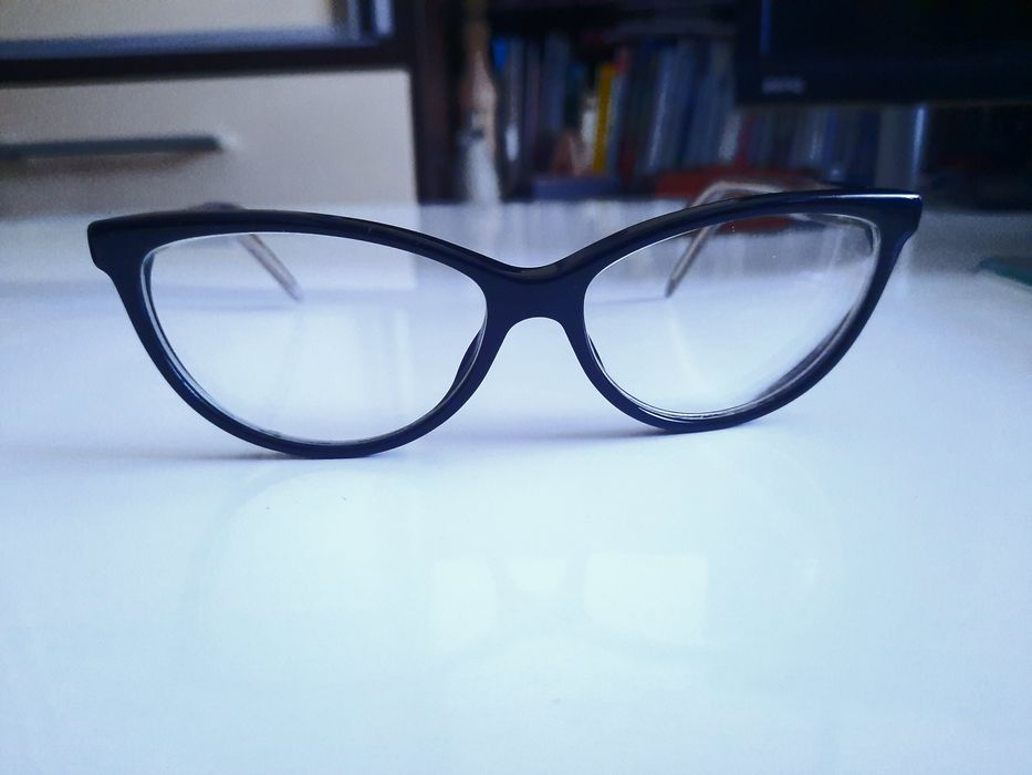 Vând ochelari Gucci model 3643 noi