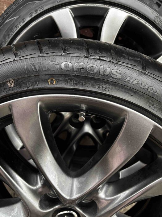 Продават се оригинални джанти за Мазда 19", с нови гуми и датчици!