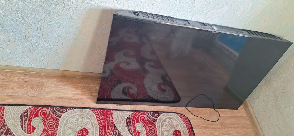 Продам телевизор