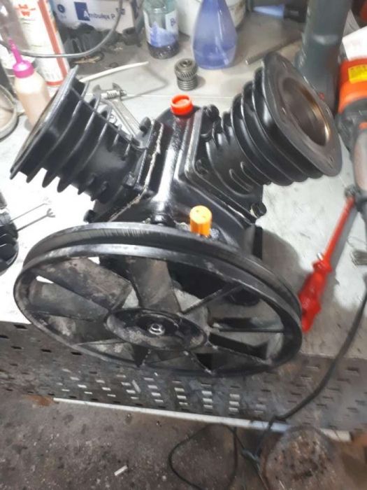 Compresoare aer ( reparatii si vanzari)