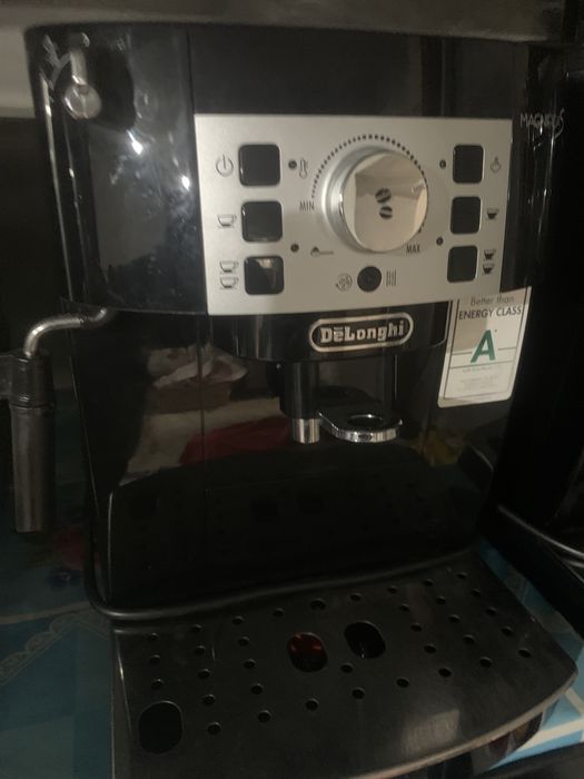 Delonghi Magnifica S