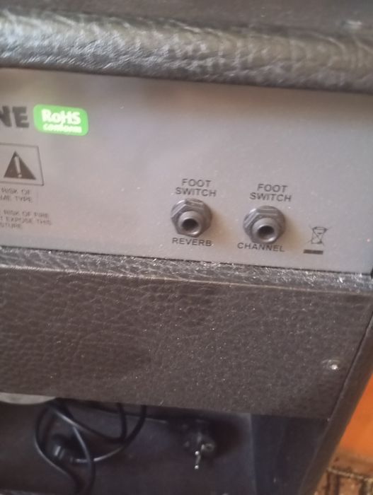 Комбоусилитель для электрогитары