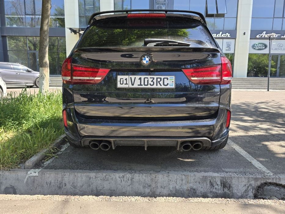 В хорошем состоянии продаётся BMW