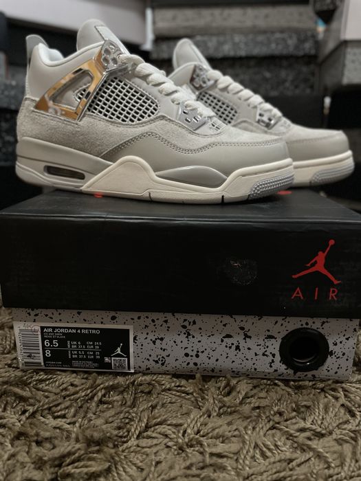 Jordan 4 Retro Frozen Moments