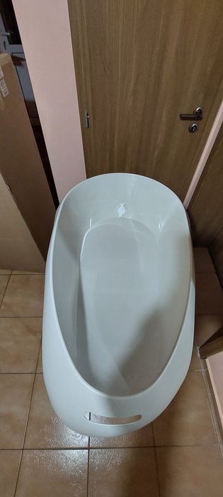 Вана Чиполино със стойка