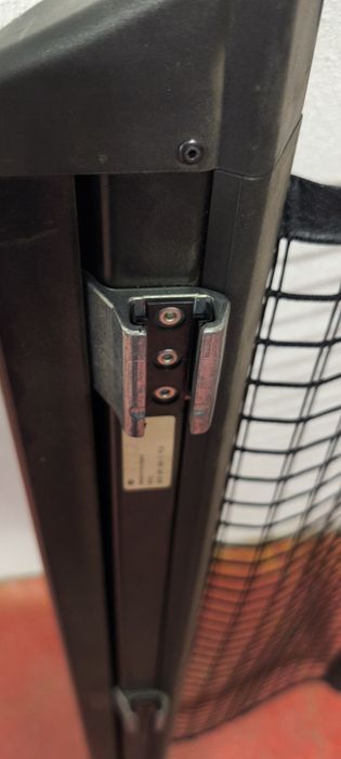 Ауди А4 Б5 / Audi A4 B5 щора за куче - мрежа.