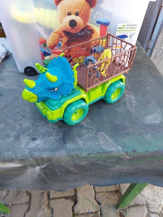 Vând jucărie pentru copii