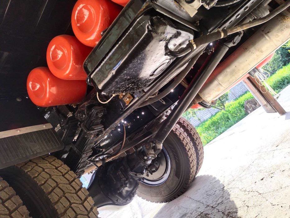 Зил 130 самосвал сотилади