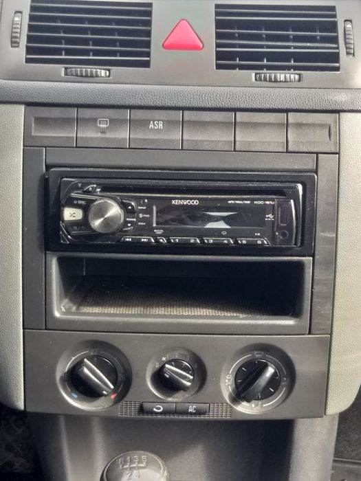 Шкода Фабия 1.4 Бензин/Климатик