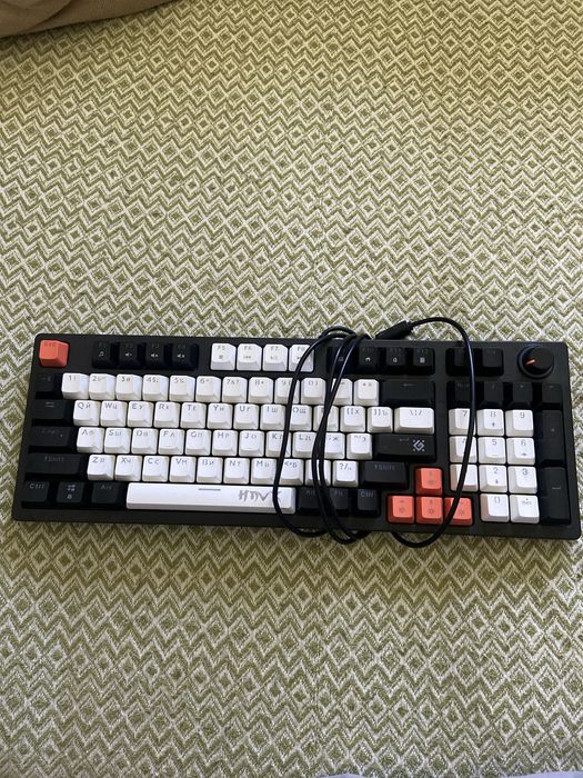 Продам клавиатуру Hawk