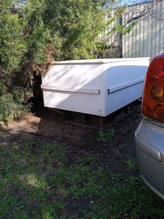 Холодильник для магазина