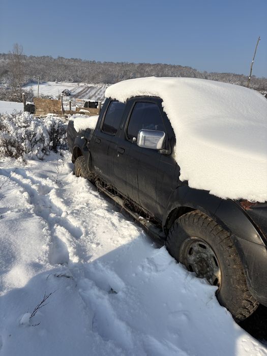 Nissan navara d22 an 2003 inmatriculat volan dreapta