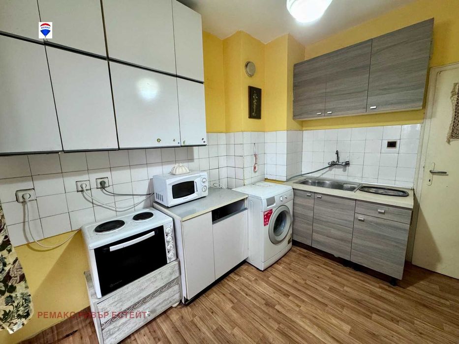 Продава се Двустаен апартамент в Русе, Мидия Енос - 63 кв.м за 647 €/кв.м - Снимка #8