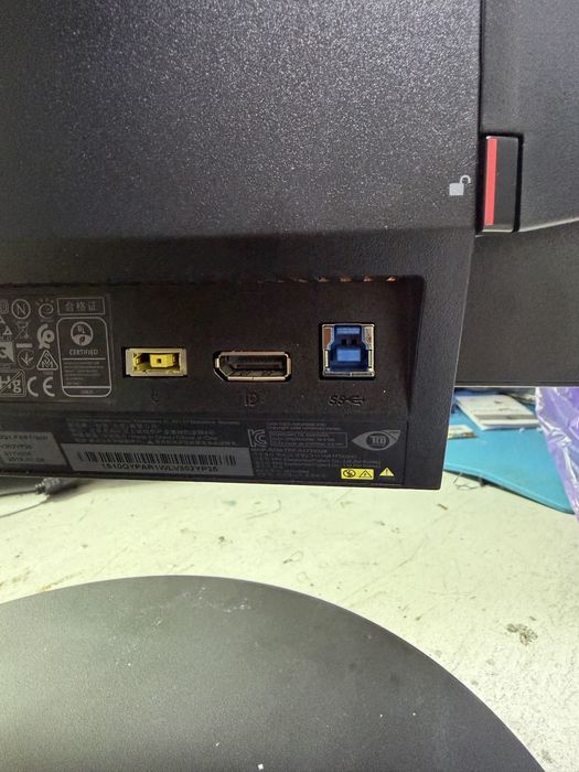 Монитор Lenovo ThinkVision TIO22 Gen3 (MTM: 10QY-PAR1-WWW)