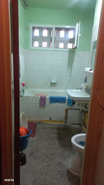 Apartament 3 camere, balcon, Titan, 4/4