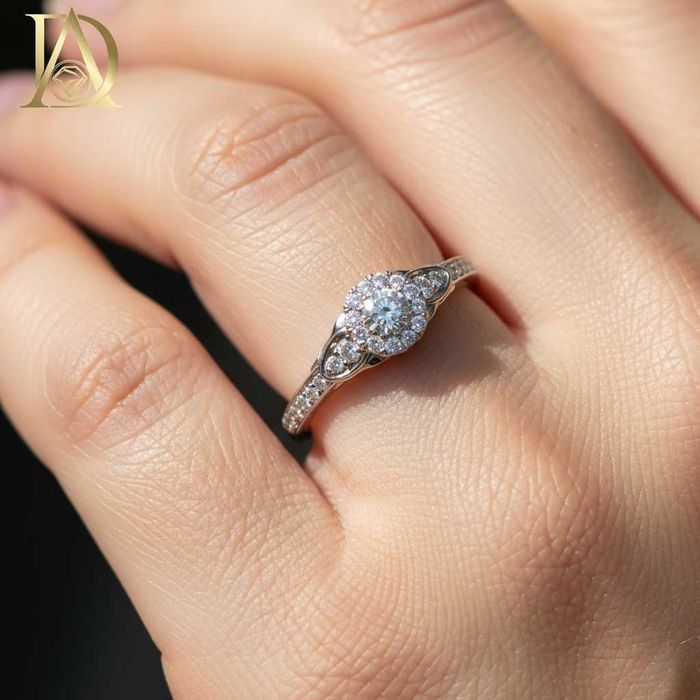 Нов Златен Пръстен с 0.82кт Естествени Диаманти