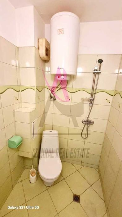 Дава се под наем Едностаен апартамент в Варна, Базар Левски - 40 кв.м за 300 € - Снимка #2