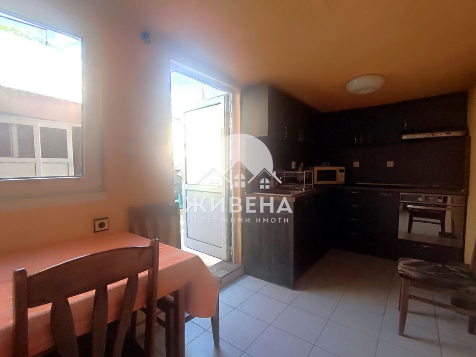 Продава се Къща в Варна, Автогара - 100 кв.м за 1500 €/кв.м - Снимка #11