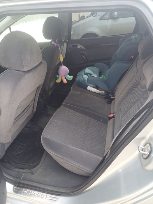 Продавам Пежо 407 SW.,