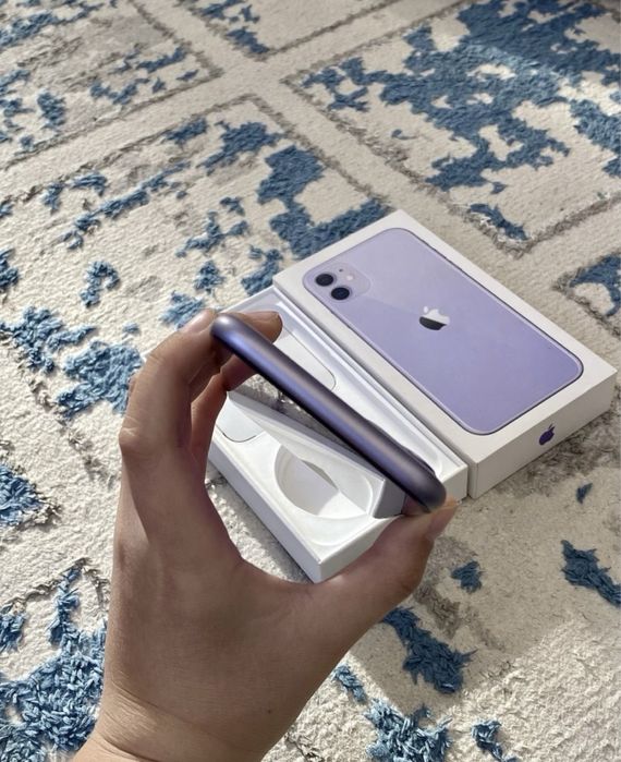 Продам iPhone 11 64Gb