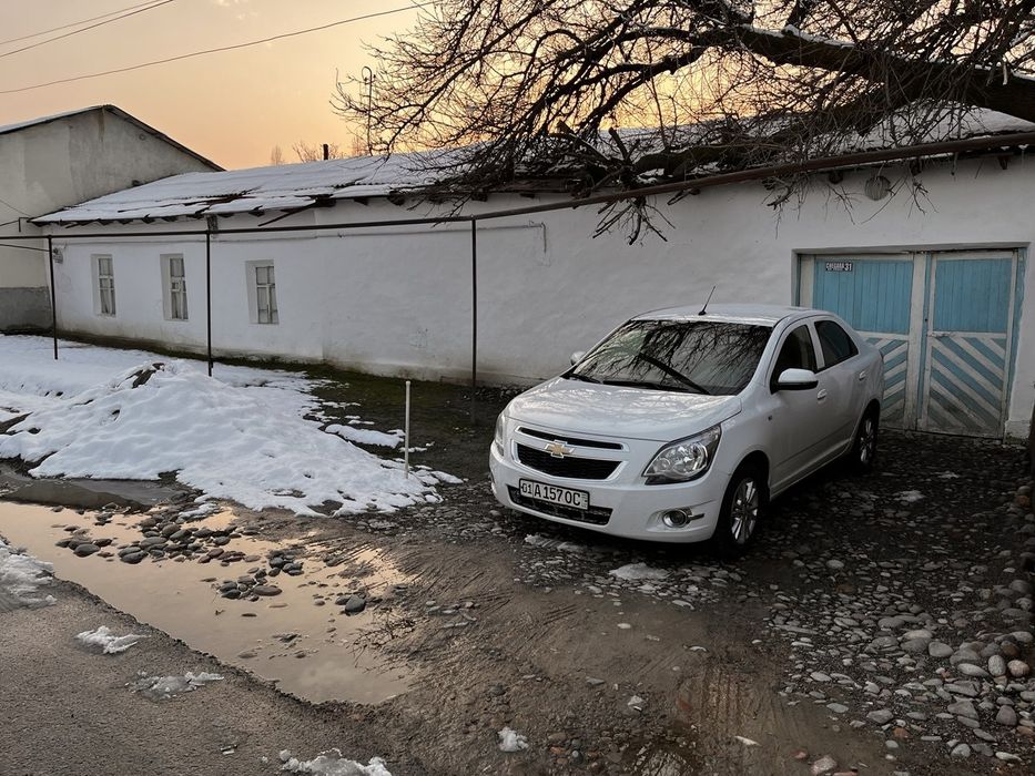 Ер хисобида сотилади Ўртасаройда